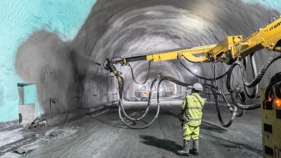 Artxandako tuneletako Ugasko-Txorierri tartea berriro zabalduko da bihar trafikorako, azpiegitura osorik birgaitzeko sei hilabeteko lanen ondore(e)ko argazki 1