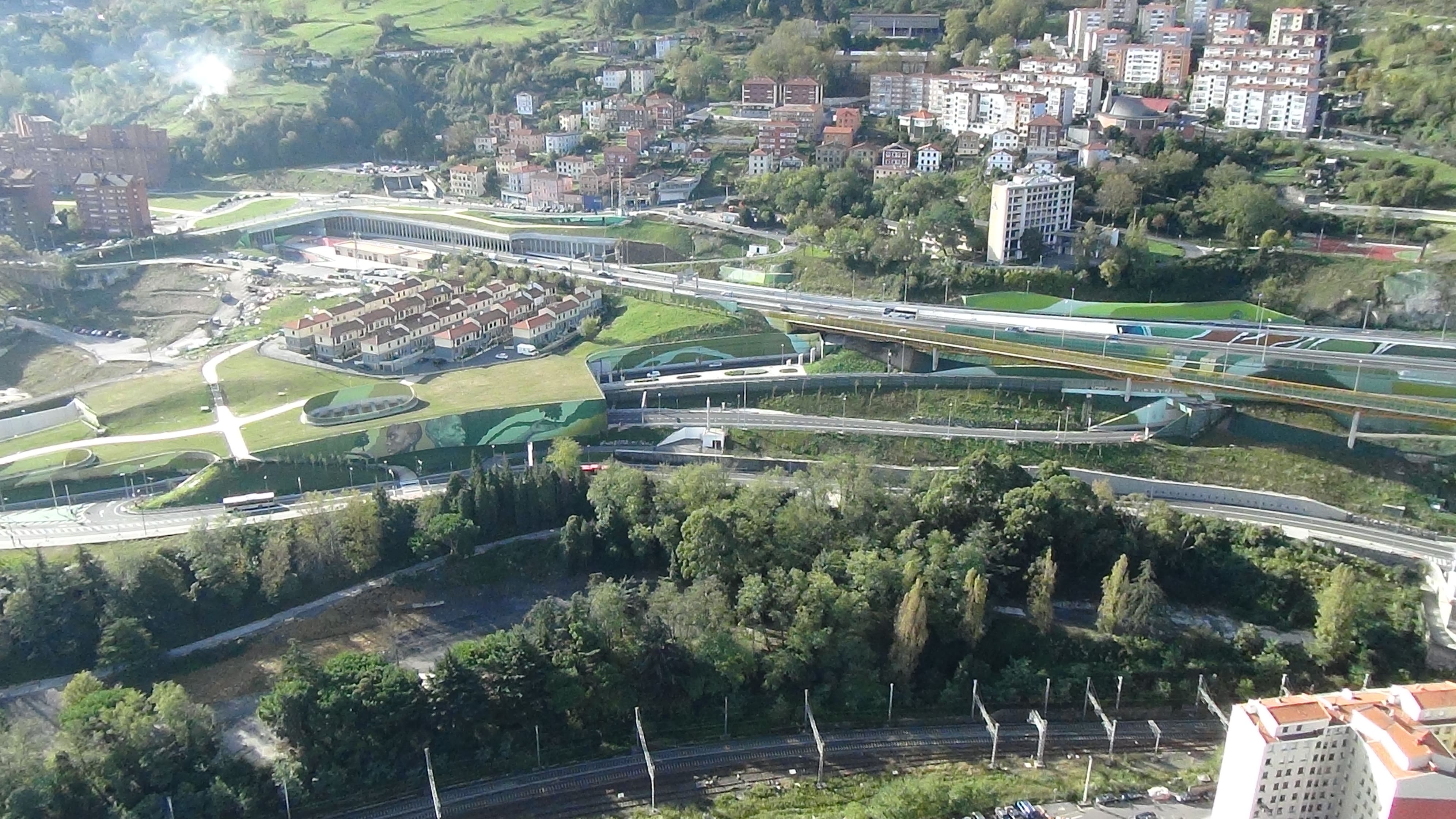 Image 3 of Access to Bilbao via San Mamés